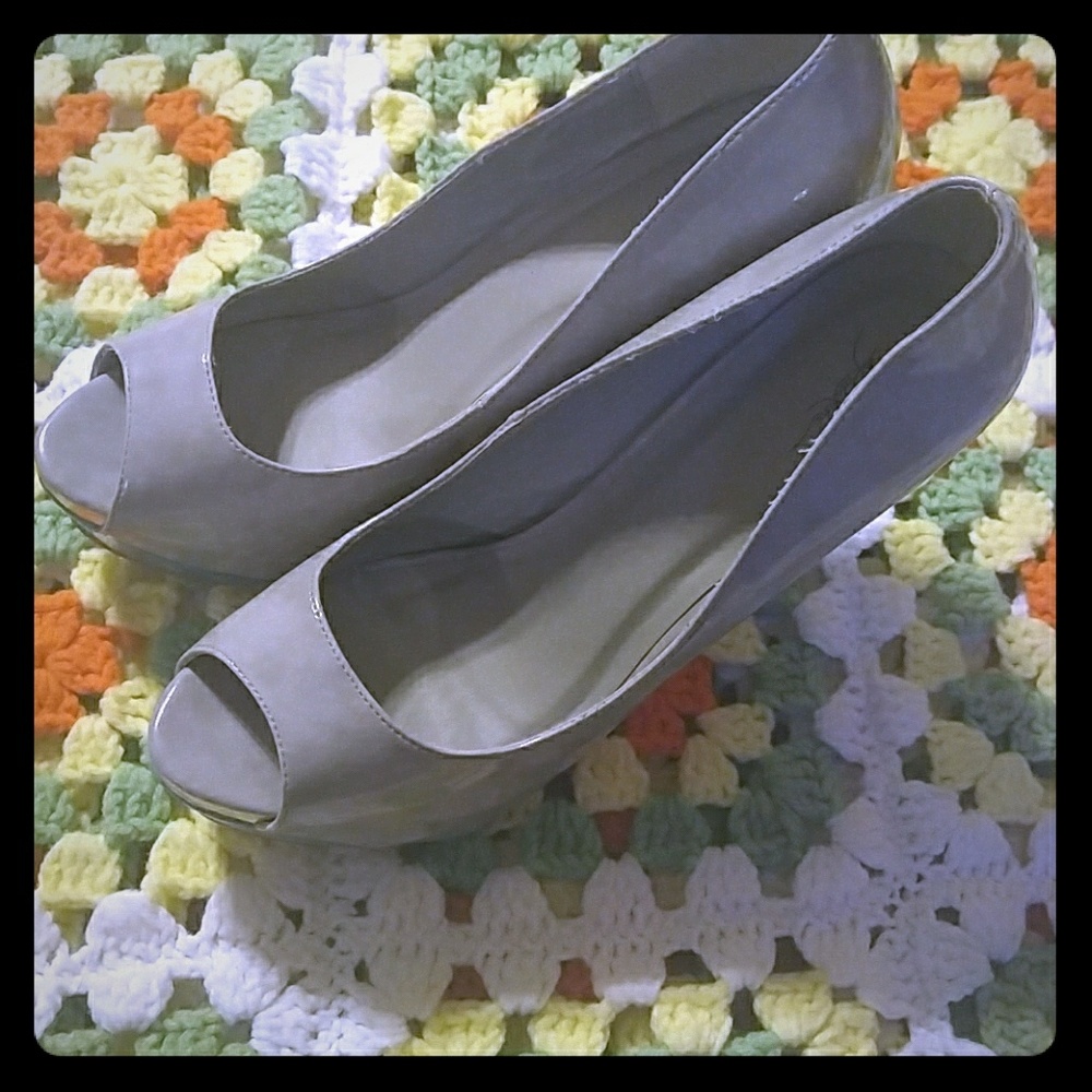 Dressy heels